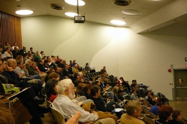 People sitting in a lecture.